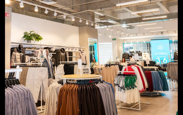 C&A La Perla. GENTE BIEN JALISCO/ Jorge Soltero