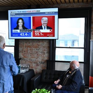 Trump sigue liderando el recuento mientras seis estados clave mantienen la expectativa