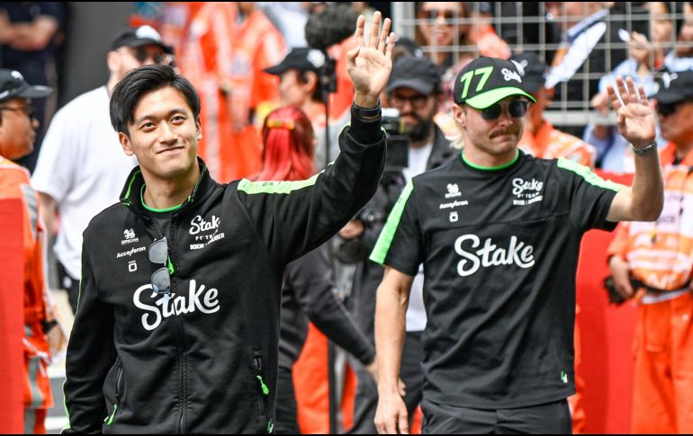 Valtteri Bottas y Guanyu Zhou han compartido el volante de Sauber las tres últimas temporadas, pero en la actual aún no han sumado un solo punto. AFP / ARCHIVO