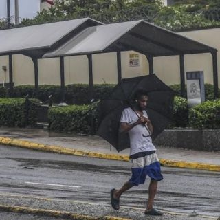 "Rafael" se intensifica a huracán categoría 2; va hacia Cuba