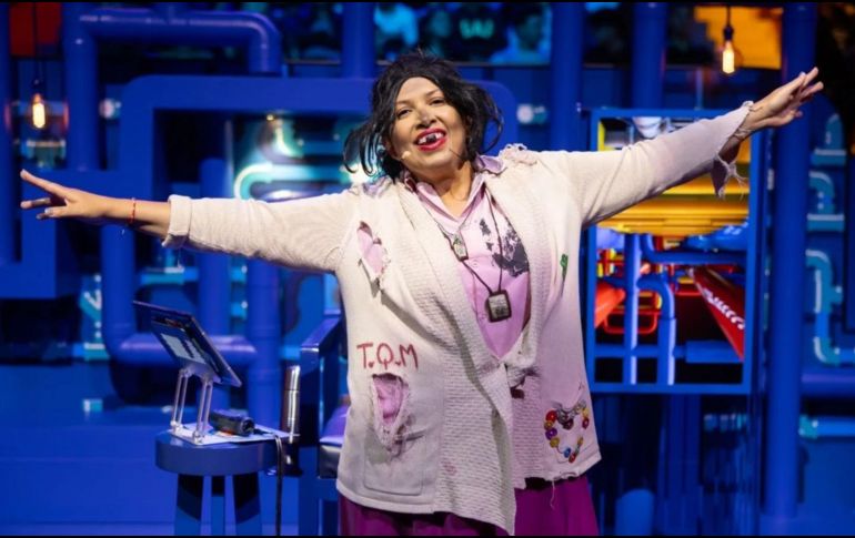 Cada lunes, la comediante debía tomar cuatro pastillas como parte de este tratamiento, que finalizó el mes pasado. A pesar de que el síndrome de Sjögren no es un cáncer, comparte algunas similitudes en cuanto al ataque del sistema inmunológico a células saludables. INSTAGRAM/_lachupitos