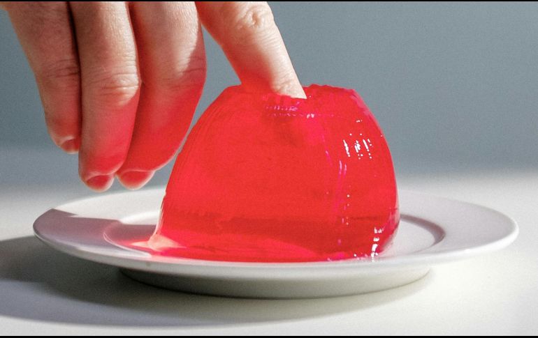 La gelatina de frutas cítricas puede aportar aún más nutrientes. PEXELS