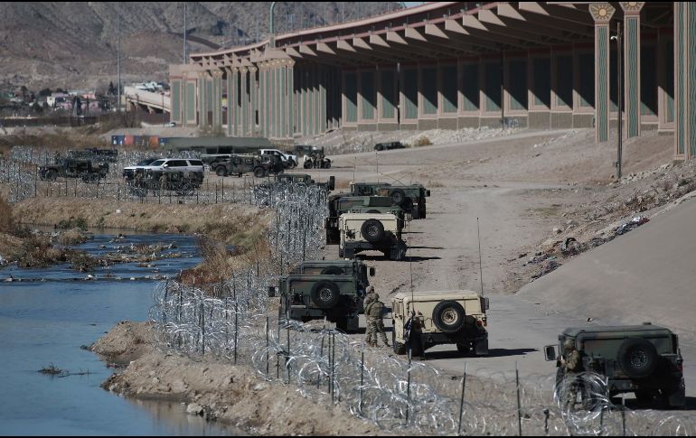 Además del millonario costo que le supondría al Gobierno y las dificultades técnicas para llevar a cabo esta labor, el país se enfrentaría a una recesión al perder a millones de trabajadores. SUN / ARCHIVO