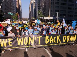 Migrantes de numerosas organizaciones realizaron ayer una protesta en contra del plan anunciado por Trump para realizar deportaciones masivas cuando tome el poder en 2025. EFE/S. Yenesel