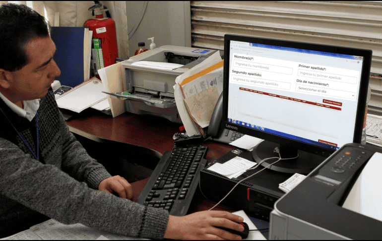 Aseguran que debe respetarse el derecho de determinación del ciudadano sobre qué apellido debe prevalecer al otro. EL INFORMADOR / ARCHIVO