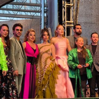 Danna y Ceci de la Cueva celebran el próximo estreno de "Wicked"