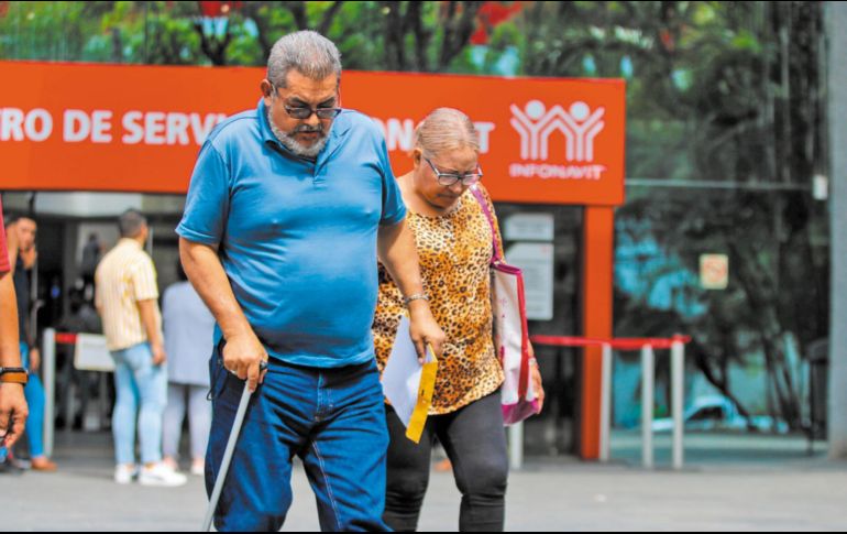 La condonación de créditos del Infonavit ayudará a miles de familias jaliscienses a saldar deudas hipotecarias que se estaban volviendo impagables por el incremento en el salario mínimo. EL INFORMADOR/ A. Navarro