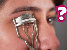 Cuida tu enchinador de pestañas para que sigas disfrutando de una mirada impactante sin poner en riesgo la salud de tus pestañas y tus ojos. ESPECIAL / CANVA