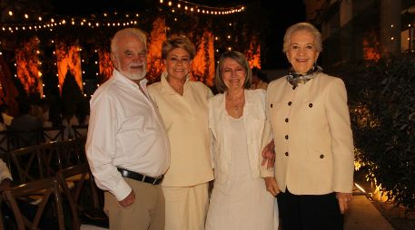 Pedro Lambarri, Mari Marti, Patricia Marti y Male Moreno. GENTE BIEN JALISCO/ E. Escamilla