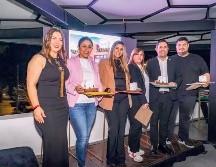 Rossy Ruiz Velasco, Denisse Rojo, Beatriz Mora, Antonio Lancaster Jones y Diego Peraza. GENTE BIEN JALISCO/ A. Rodríguez