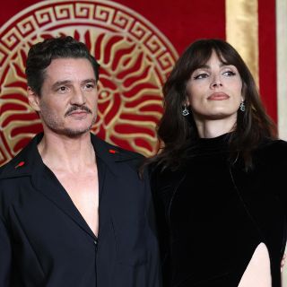 Pedro Pascal y su hermana Lux deslumbran en el estreno de 'Gladiador 2'