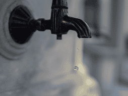 Los cortes de agua se deben a que se realizará la interconexión e instalación de válvulas a los nuevos sistemas de abastecimiento. Unsplash.