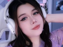 Lin Games promociona su libro 