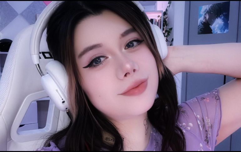 Lin Games promociona su libro 