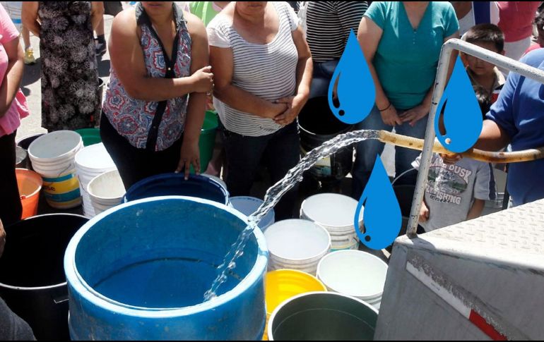 Si no tienes agua en casa, puedes pedir una pipa al SIAPA. EL INFORMADOR / ARCHIVO