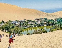 Oasis de Huacachina, un espectacular rincón natural que invita a la aventura en pleno desierto. ESPECIAL