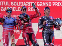 Jorge se convierte en el primer piloto de un equipo independiente en ganar un campeonato de MotoGP. EFE/ A. García