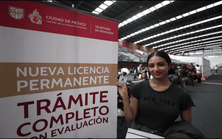 Han emitido dos mil 444 licencias permanentes durante estos dos días y han participado 400 servidores públicos. SUN / D. Simón