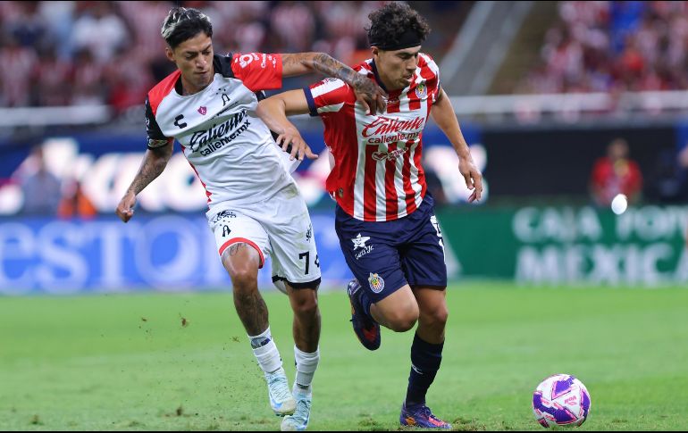 Todo o nada para rojiblancos y rojinegros que chocarán por séptima ocasión en una fase final de Liga MX. IMAGO7.