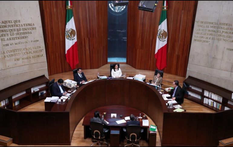 El asunto fue aprobado por tres votos a favor. ESPECIAL/X/@TEPJF_informa.