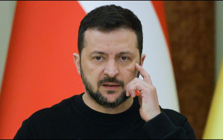 Este martes, la primera ministra danesa ha visitado junto a Zelenski una fábrica de drones de largo alcance. EFE/S. DOLZHENKO