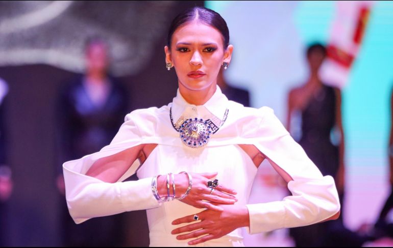 La colección está compuesta por 14 piezas de plata y materiales alternos, basadas en diferentes edificaciones, monumentos y aspectos emblemáticos de la Perla Tapatía. EL INFORMADOR/ H. Figueroa