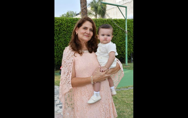 Claudia Rizo y Santiago Méndez. GENTE BIEN JALISCO/ M. Rached