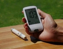 Tener un control regular de los niveles de azúcar en la sangre, ayuda a determinar si estos son altos o bajos. UNSPLASH / INSENS USA