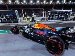 A pesar de sus esfuerzos, Checo Pérez no pudo escalar posiciones. EFE/S. Thew