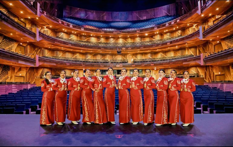 Mariachi Femenil Nuevo Tecalitlán. La agrupación celebrará 18 años de trayectoria en el Teatro Degollado. ESPECIAL