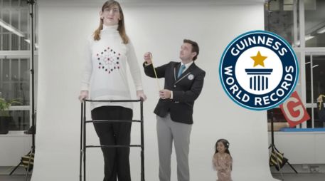 Ambas platicaron y encontraron muchas similitudes en sus gustos y experiencias de vida. YOUTUBE / @Guinness World Records