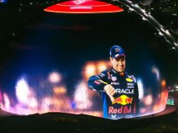 En The Sphere proyectaron una imagen del mexicano que causó polémica durante el GP de Las Vegas. ESPECIAL.