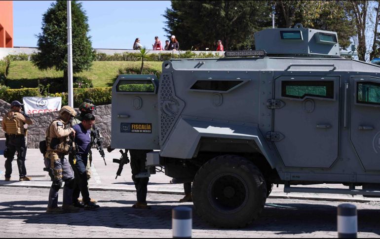 Tras el Operativo Enjambre en el Estado de México, se cumplimentaron siete de 14 órdenes de aprehensión contra servidores públicos municipales. SUN/A. Hernández