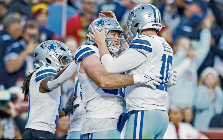 Los Cowboys le propinaron su tercera derrota en fila a los Commanders. AFP