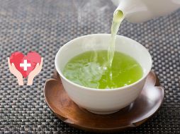 El té verde, además de ser una bebida deliciosa con la que puedes iniciar tus mañanas, es una de las que se utilizan con más frecuencia para el cuidado de la salud. ESPECIAL / CANVA