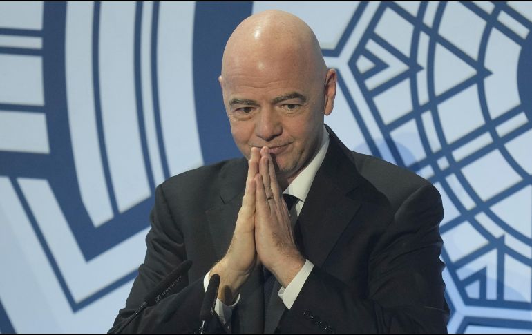 El presidente de la FIFA, Gianni Infantino, durante su mensaje durante los Premios Anuales de la Confederación Asiática de fútbol. ARCHIVO / AP Foto