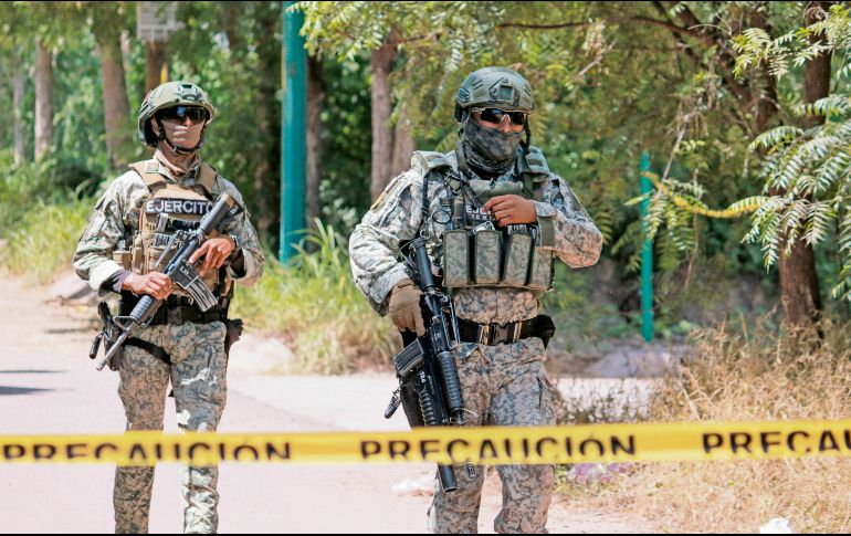 Pese a la presencia de la Secretaría de la Defensa, la violencia en Sinaloa no baja sus altos índices. AFP
