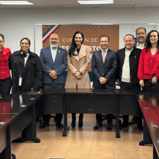 Pablo Lemus dialoga con Mery Pozos sobre el presupuesto para Jalisco