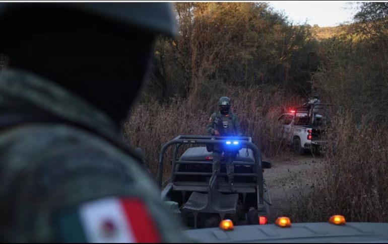 Elementos de la Guardia Nacional y del Ejército Mexicano localizaron y aseguraron un laboratorio clandestino de aproximadamente 200 metros cuadrados destinado a la producción de drogas sintéticas en la comunidad de Andocutín, municipio de Acámbaro, Guanajuato. SUN / D. Simón
