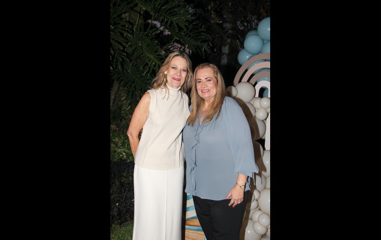 Mónica Amutio Villa y Luz María González Carrillo. GENTE BIEN JALISCO / E. Escamilla.