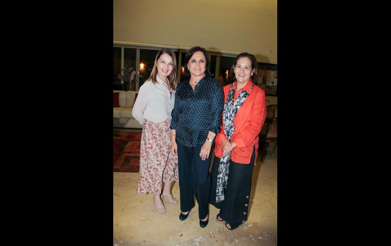 Sofía Camarena, Marcela Díaz y Martha Santoyo. GENTE BIEN JALISCO / E. Escamilla.