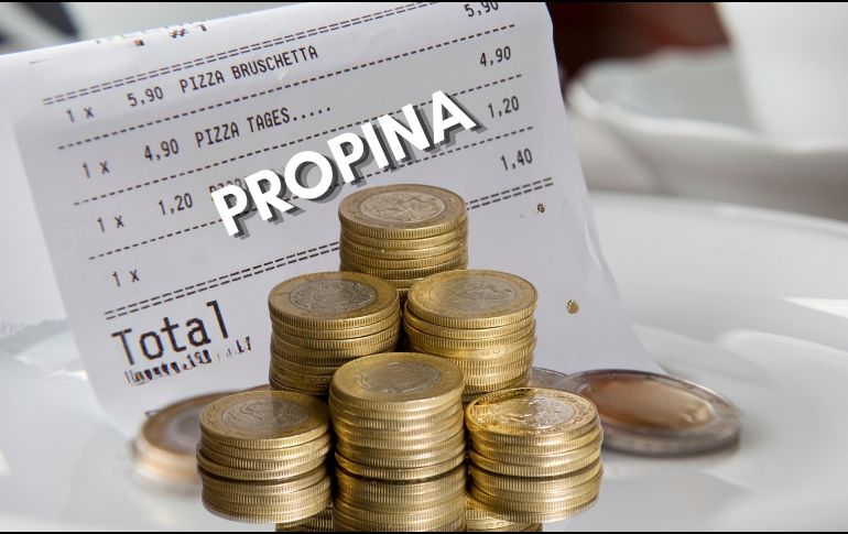 En México, aunque una propina parece ir de la mano del pago por un servicio, se debe entregar de manera voluntaria a los trabajadores. ESPECIAL / CANVA