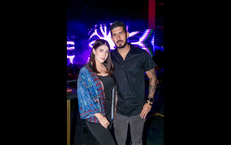 Anna Paula Penichet y Alan Garnica. GENTE BIEN JALISCO / J. Soltero.