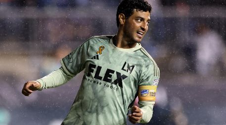 La información se da a conocer tras las declaraciones del entrenador Steve Cherundolo, quien aseguró que Carlos Vela había envejecido. AFP / ARCHIVO