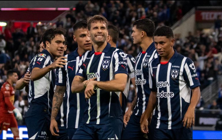 En la ida de los cuartos de final todos los equipos locales sacaron ventaja. EFE/M. Sierra