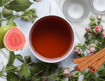 El té de guayaba con canela sirve para múltiples cosas. UNSPLASH / E. KASIMOVA