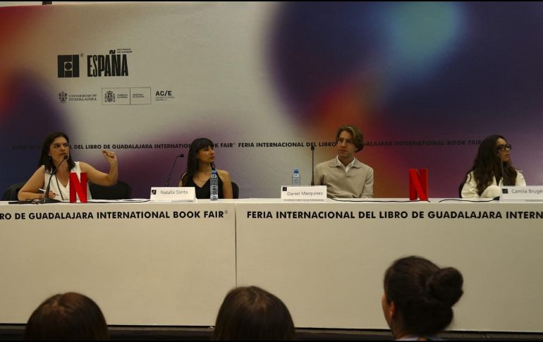 Explicar la cronología de la obra, así como entender hacia dónde va y proyectarlo fue otro de los retos a los que las guionistas se enfrentaron. CORTESÍA