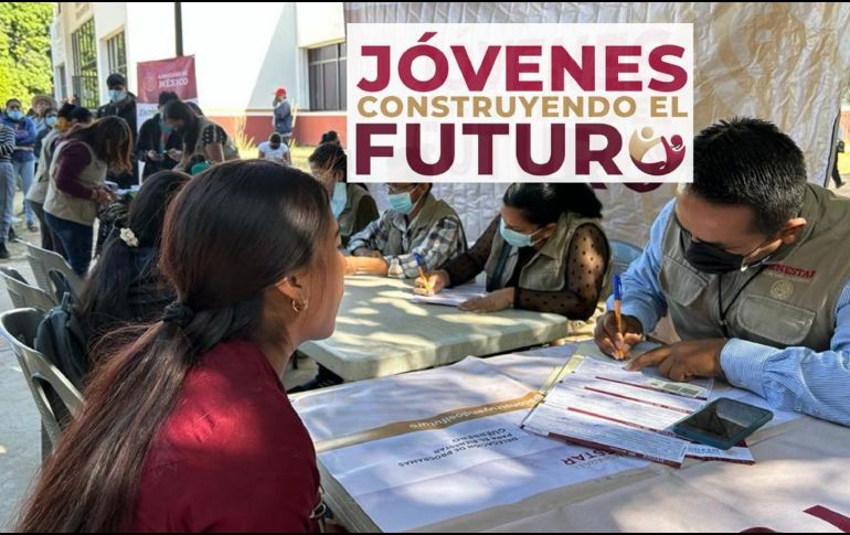 El tiempo en que la o el joven esté inscrito al programa, los centros de trabajo fungirán como tutores. ESPECIAL / PROGRAMAS DEL BIENESTAR