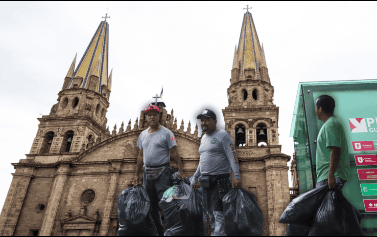 Desde hace 30 años, Guadalajara tiene concesionado el servicio de recolección de basura. Es decir, el municipio no se hace cargo de él, sino que lo hace un tercero. EL INFORMADOR / ARCHIVO