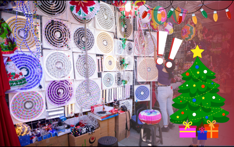 Para cuidar el bolsillo en estas fechas, familias buscan opciones más económicas de adornos navideños. INF/A. Zepeda Moreno